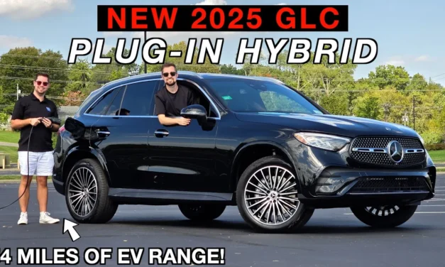 2025 Mercedes GLC: A NEW Class-Leading PHEV Model!